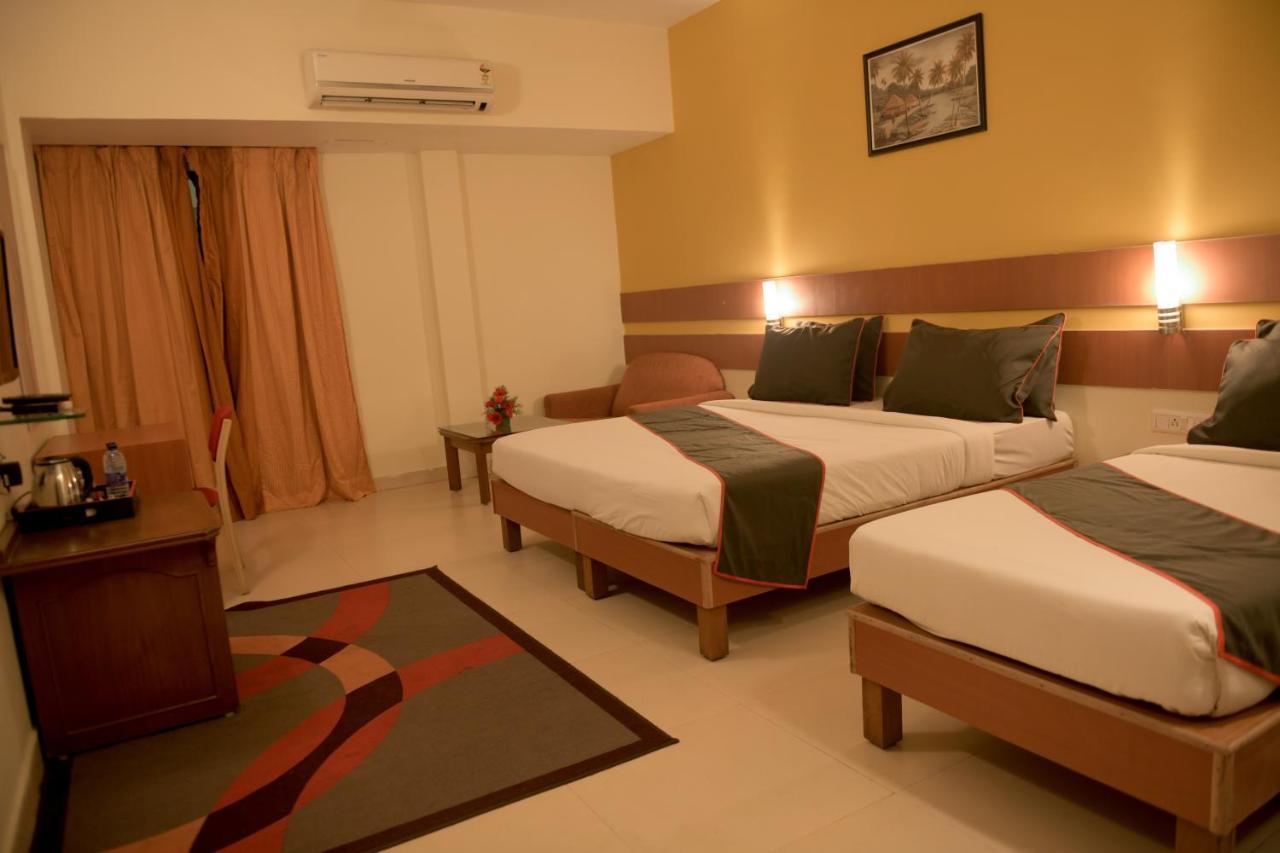 Hotel Casa Meridian Vanivilasa Puram Экстерьер фото